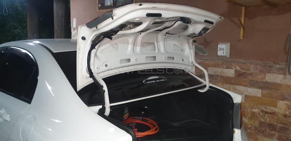 Honda Civic 2010 for Sale in Nowshera Honda Civic 2010 for Sale in Nowshera Image-5