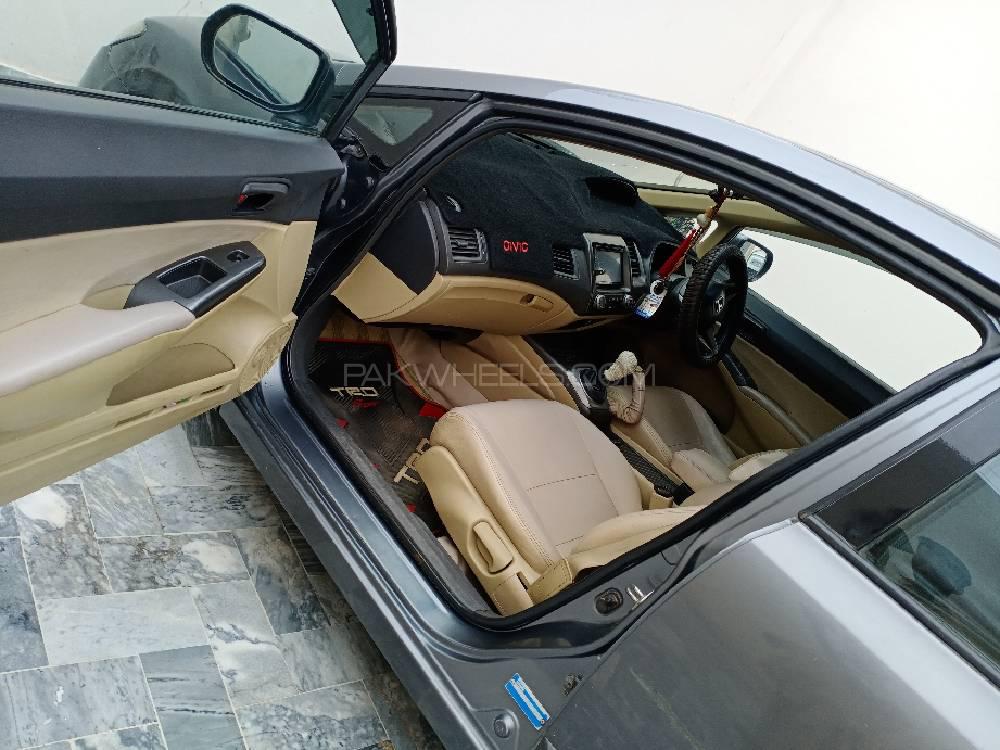 Honda Civic 2010 for Sale in Pind Dadan Khan Honda Civic 2010 for Sale in Pind Dadan Khan Image-6