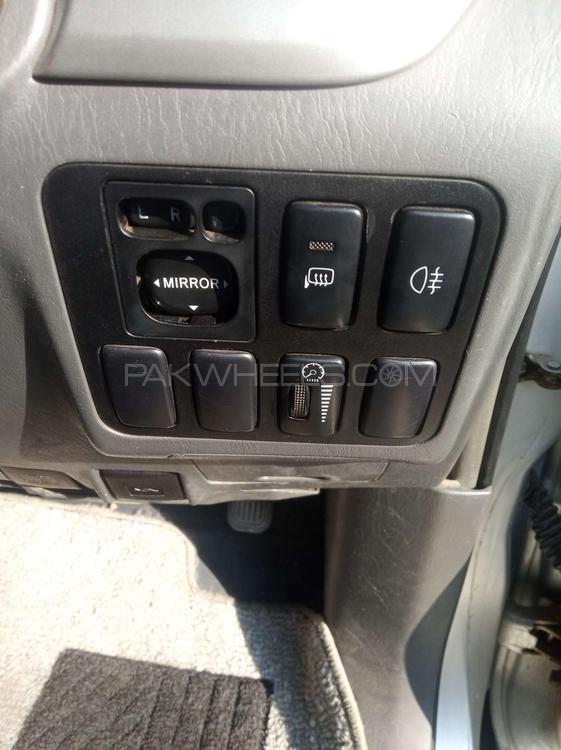 Toyota Prado 2003 for Sale in Gujranwala Toyota Prado 2003 for Sale in Gujranwala Image-10