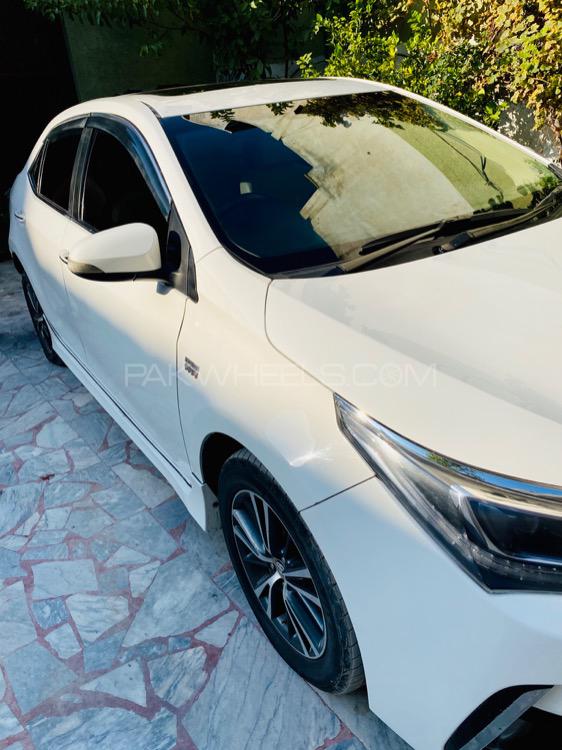 Toyota Corolla 2018 for Sale in Peshawar Toyota Corolla 2018 for Sale in Peshawar Image-13