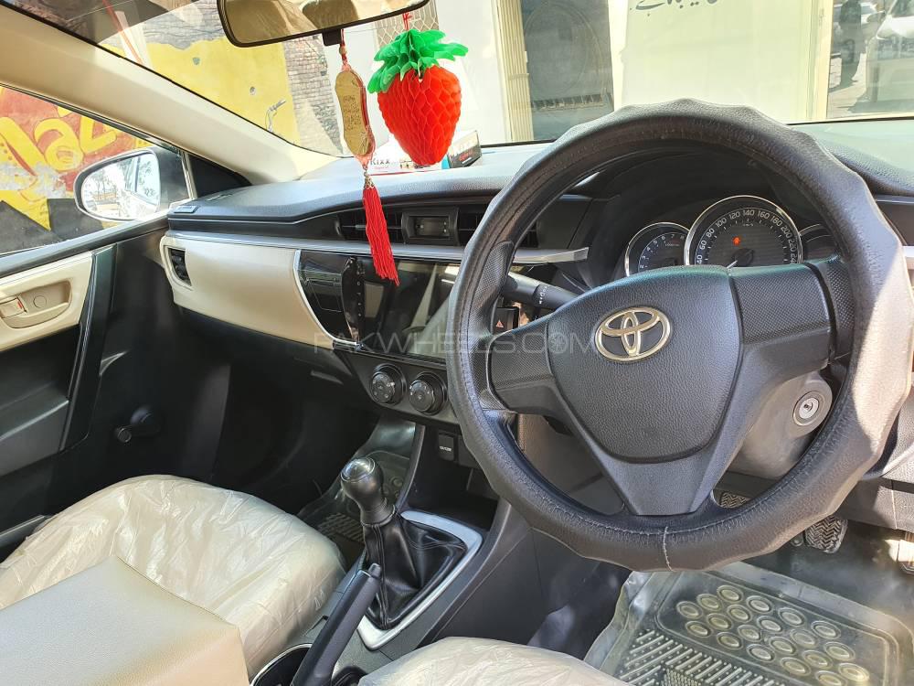 Toyota Corolla 2015 for Sale in Chakwal Toyota Corolla 2015 for Sale in Chakwal Image-6