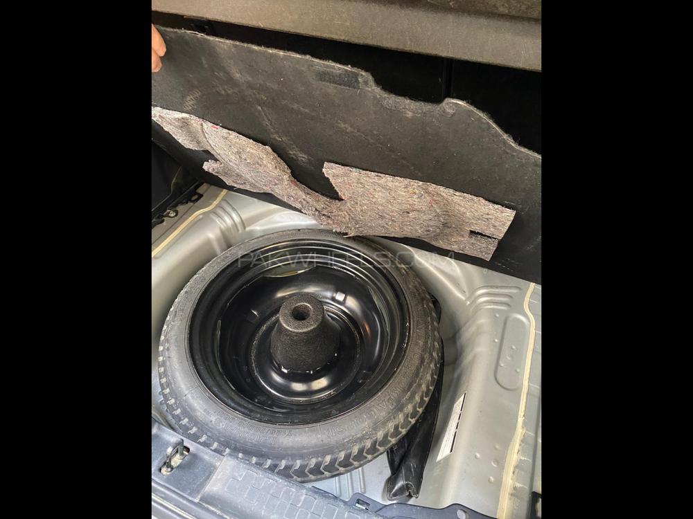 Toyota Aqua 2014 for Sale in Karachi Toyota Aqua 2014 for Sale in Karachi Image-10