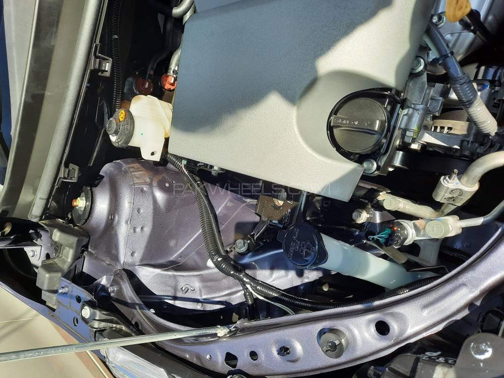 Toyota Yaris Sedan 2020 for Sale in Lahore Toyota Yaris Sedan 2020 for Sale in Lahore Image-5