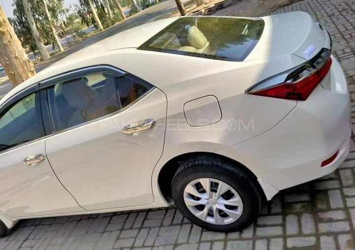 ٹویوٹا کرولا 2020 for Sale in سیالکوٹ ٹویوٹا کرولا 2020 for Sale in سیالکوٹ Image-3