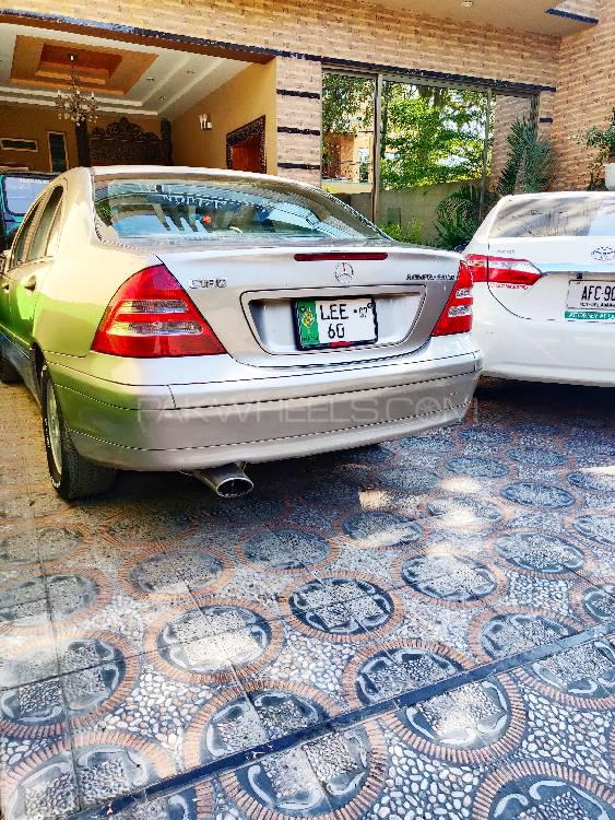 Mercedes Benz C Class 2003 for Sale in Lahore Mercedes Benz C Class 2003 for Sale in Lahore Image-14
