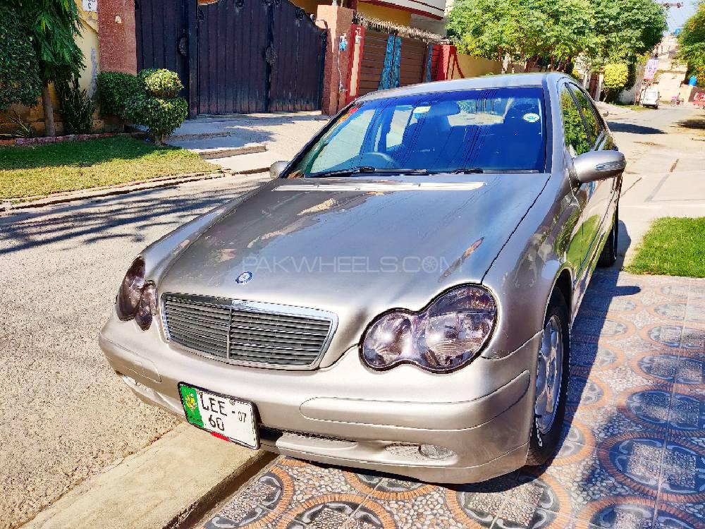 Mercedes Benz C Class 2003 for Sale in Lahore Mercedes Benz C Class 2003 for Sale in Lahore Image-2
