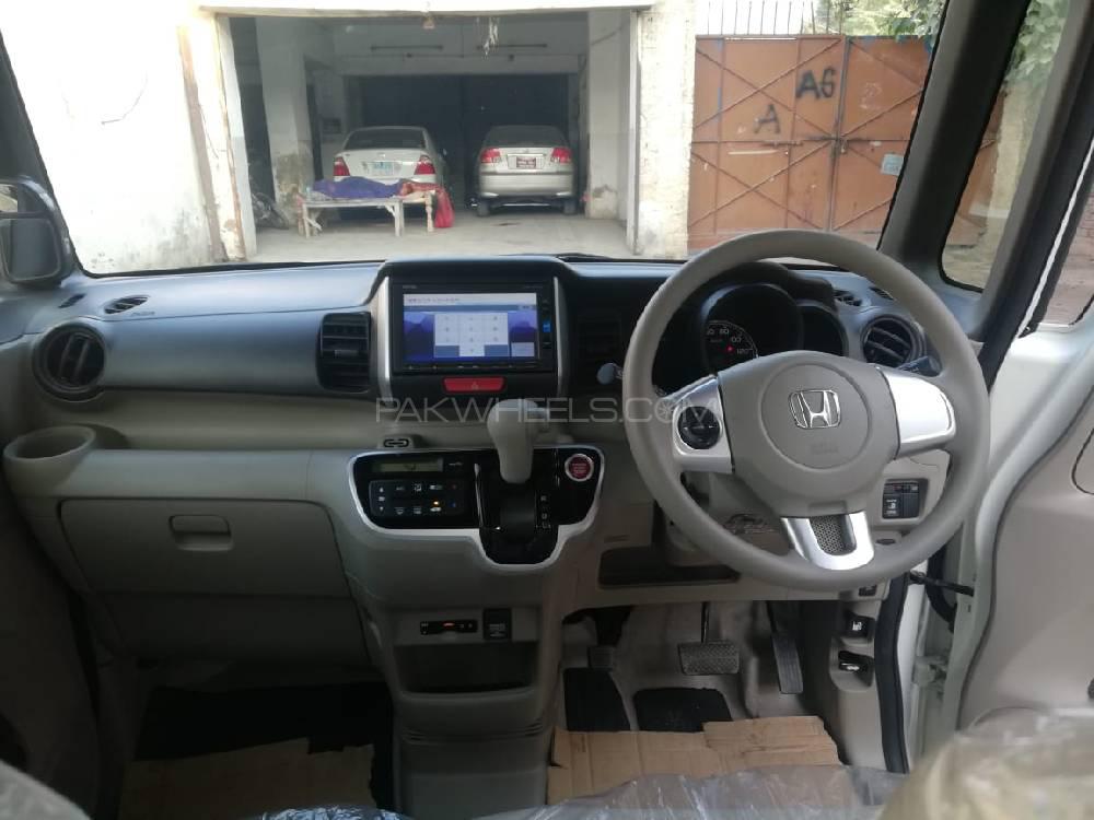 Honda N Box 2016 for Sale in Multan Honda N Box 2016 for Sale in Multan Image-4