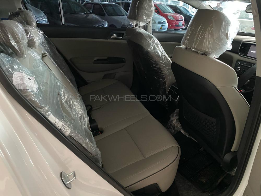 KIA Sportage 2020 for Sale in Peshawar KIA Sportage 2020 for Sale in Peshawar Image-5