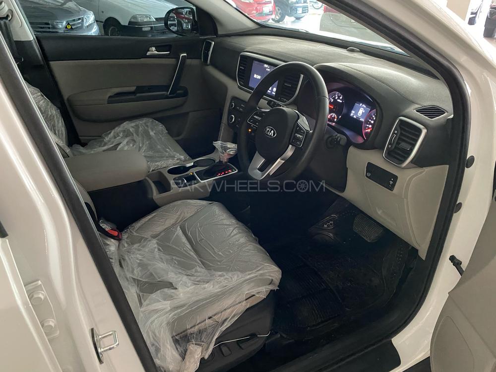 KIA Sportage 2020 for Sale in Peshawar KIA Sportage 2020 for Sale in Peshawar Image-6