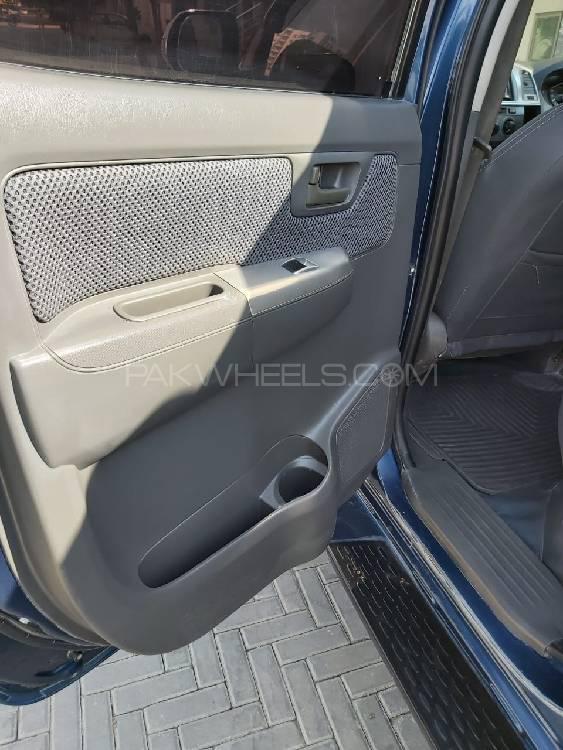 Toyota Hilux 2013 for Sale in Rawalpindi Toyota Hilux 2013 for Sale in Rawalpindi Image-7