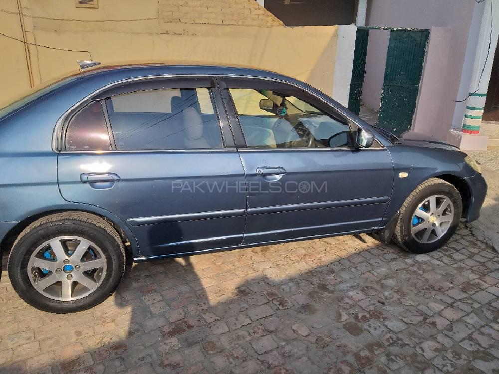 Honda Civic 2004 for Sale in Rawalpindi Image-1