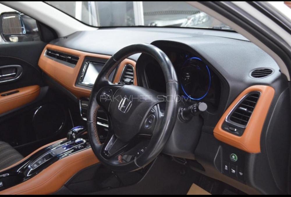 ہونڈا ویزِل 2015 for Sale in پشاور ہونڈا ویزِل 2015 for Sale in پشاور Image-4