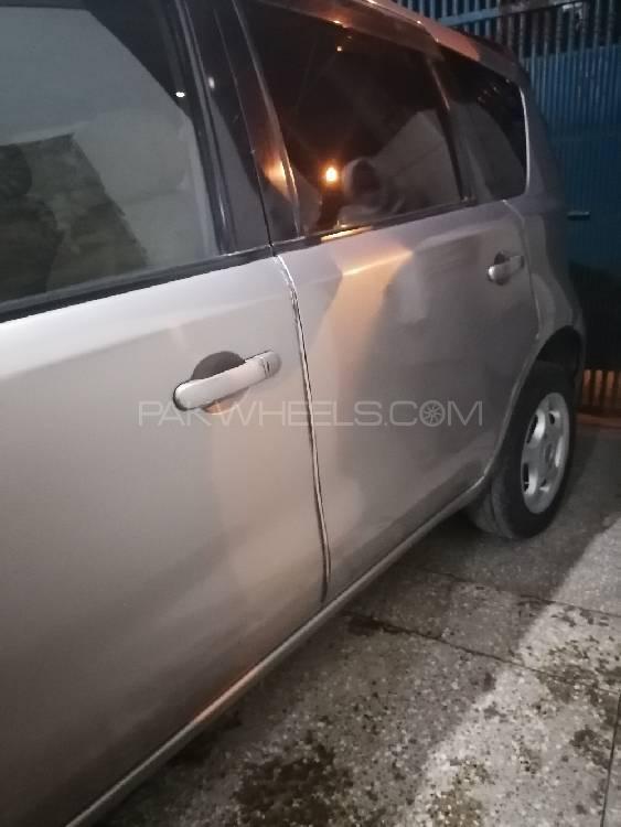 Nissan Note 2006 for Sale in Islamabad Nissan Note 2006 for Sale in Islamabad Image-4