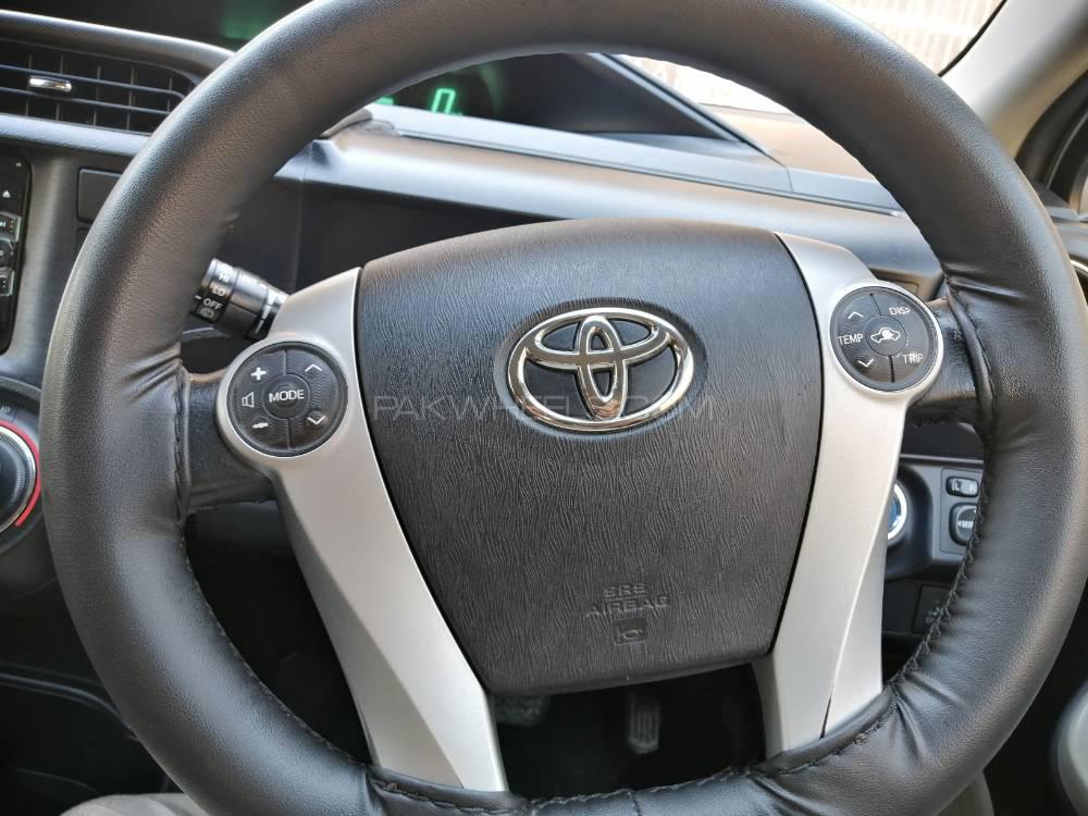 Toyota Aqua 2012 for Sale in Peshawar Toyota Aqua 2012 for Sale in Peshawar Image-17