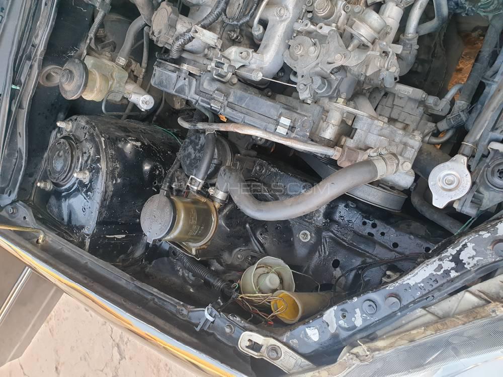 Toyota Corolla 2004 for Sale in Jhelum Toyota Corolla 2004 for Sale in Jhelum Image-5