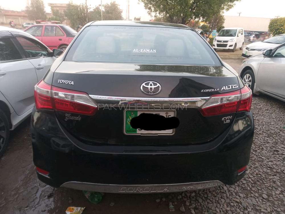 ٹویوٹا کرولا 2015 for Sale in گجرانوالہ ٹویوٹا کرولا 2015 for Sale in گجرانوالہ Image-4
