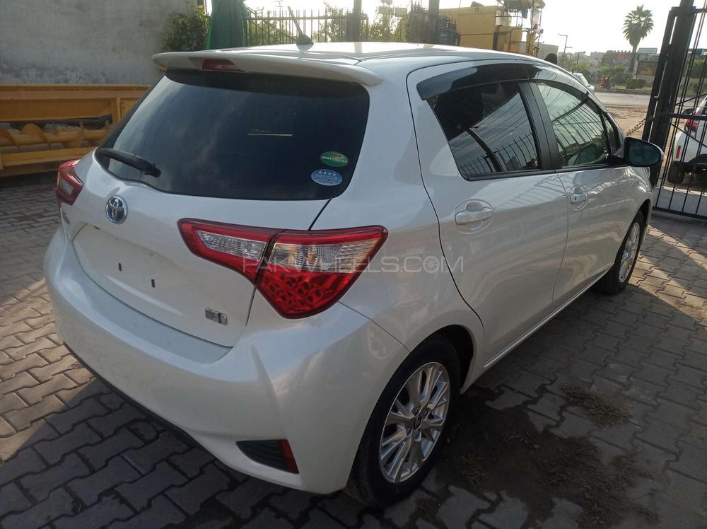 Toyota Vitz 2017 for Sale in Gujranwala Toyota Vitz 2017 for Sale in Gujranwala Image-6