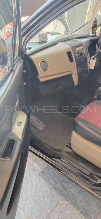 Suzuki Wagon R 2016 for Sale in Multan Suzuki Wagon R 2016 for Sale in Multan Image-4