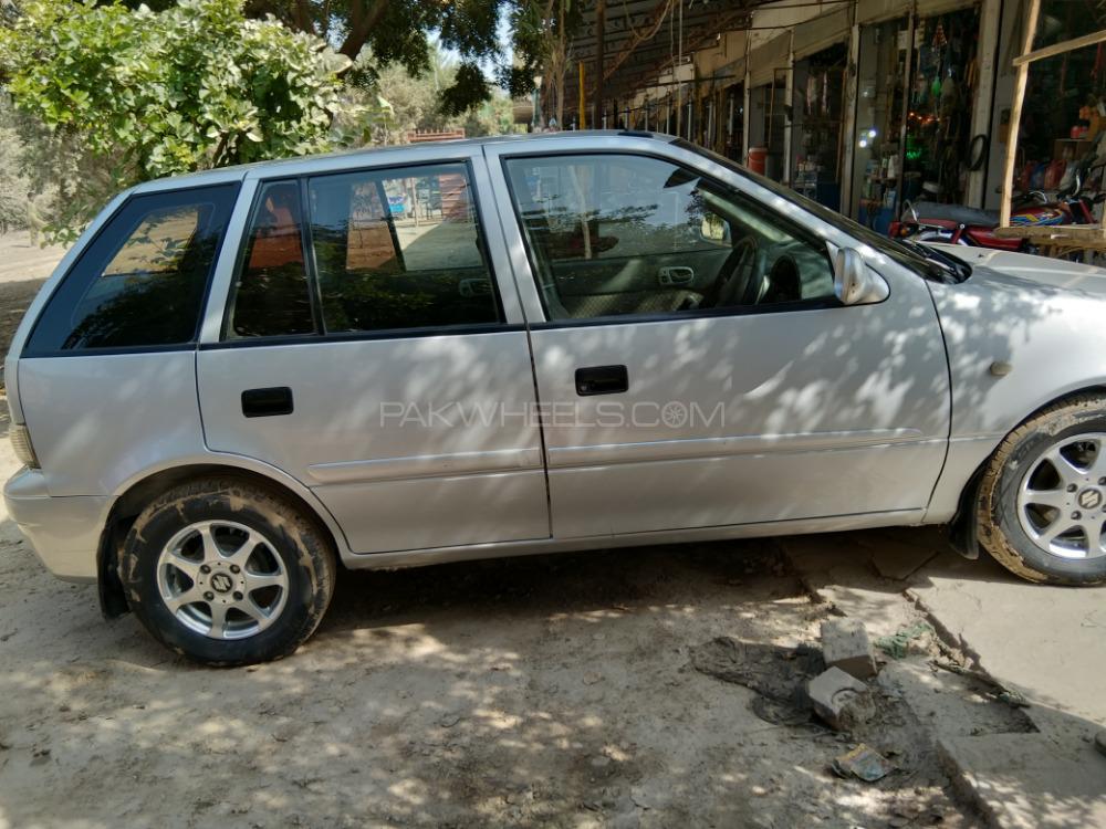 Suzuki Cultus 2016 for Sale in Rahim Yar Khan Suzuki Cultus 2016 for Sale in Rahim Yar Khan Image-3