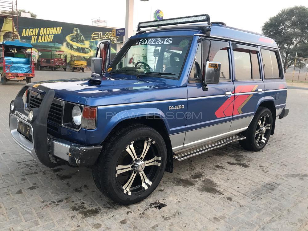 مٹسوبیشی پجیرو 1990 for Sale in بہاولپور مٹسوبیشی پجیرو 1990 for Sale in بہاولپور Image-3
