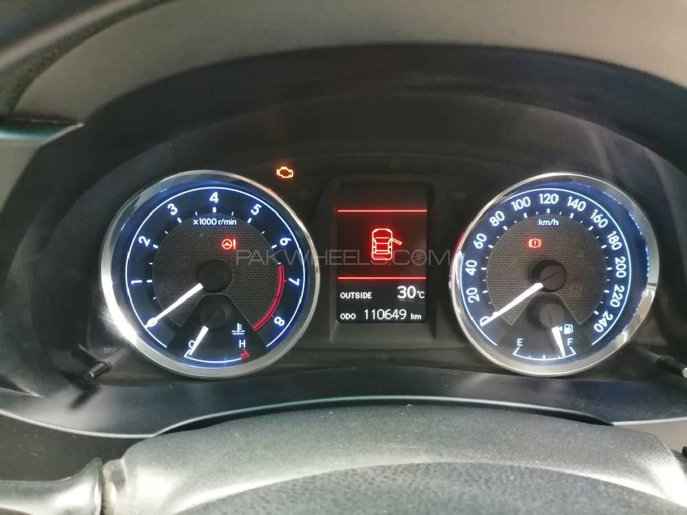 Toyota Corolla 2014 for Sale in Lahore Toyota Corolla 2014 for Sale in Lahore Image-7