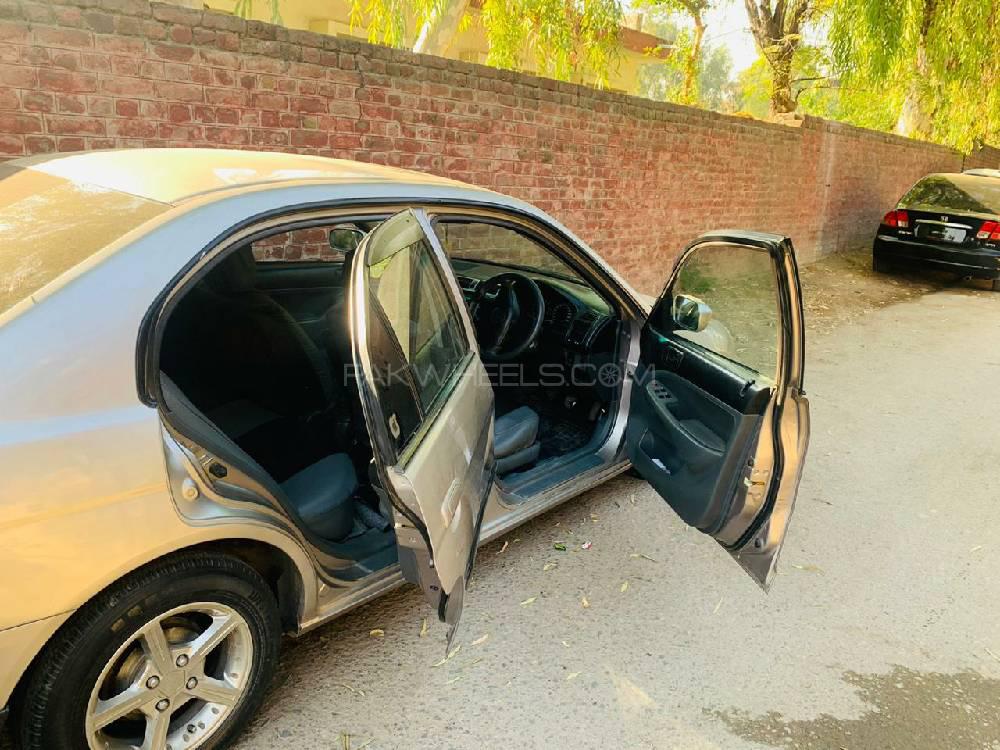 Honda Civic 2002 for Sale in Islamabad Honda Civic 2002 for Sale in Islamabad Image-7