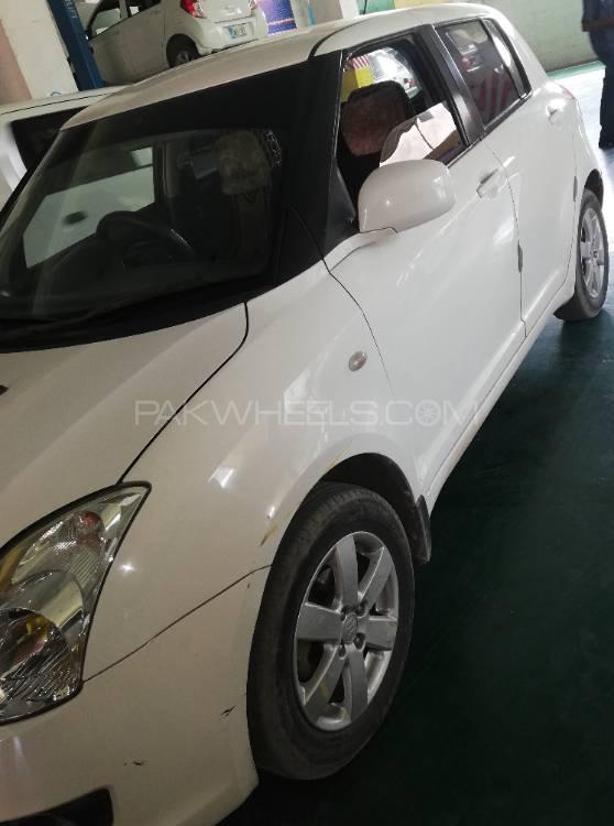 Suzuki Swift 2018 for Sale in Muzaffarabad Suzuki Swift 2018 for Sale in Muzaffarabad Image-2