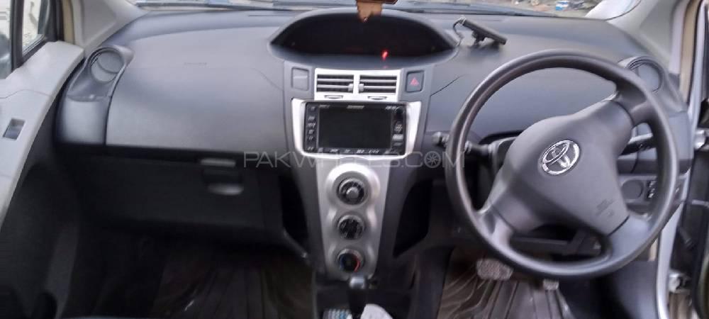 Toyota Vitz 2006 for Sale in Peshawar Toyota Vitz 2006 for Sale in Peshawar Image-6