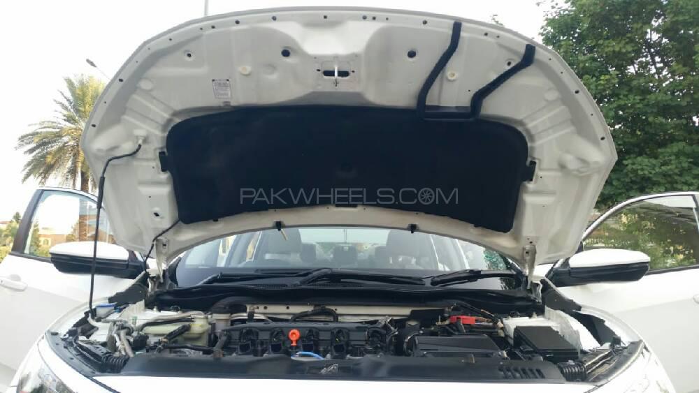 Honda Civic 2019 for Sale in Rawalpindi Honda Civic 2019 for Sale in Rawalpindi Image-10
