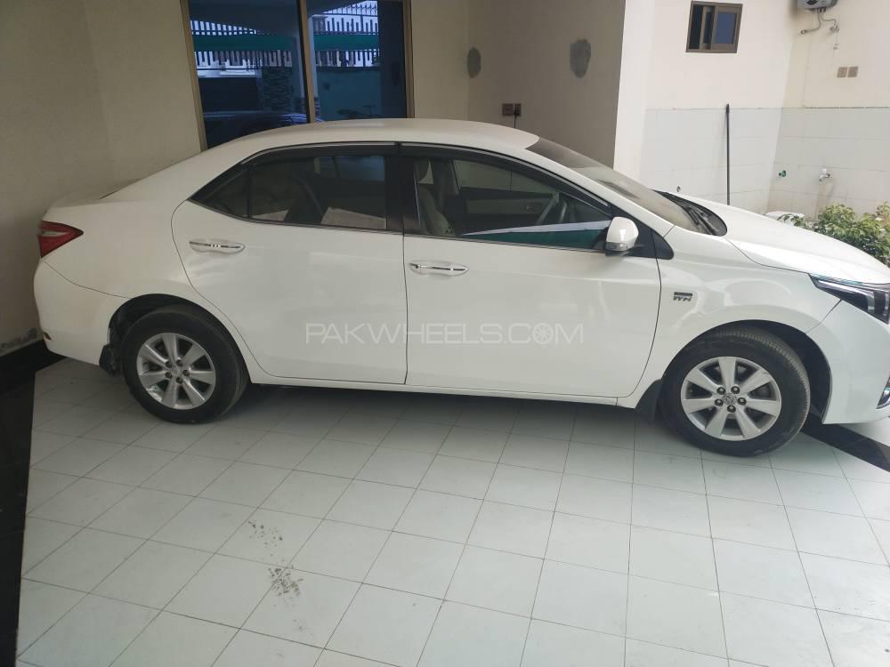 Toyota Corolla 2014 for Sale in Burewala Image-1