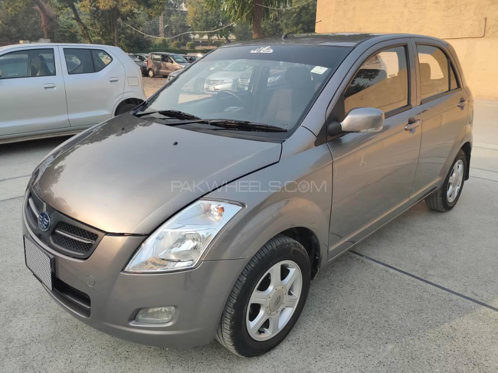 FAW V2 2019 for Sale in Lahore FAW V2 2019 for Sale in Lahore Image-3