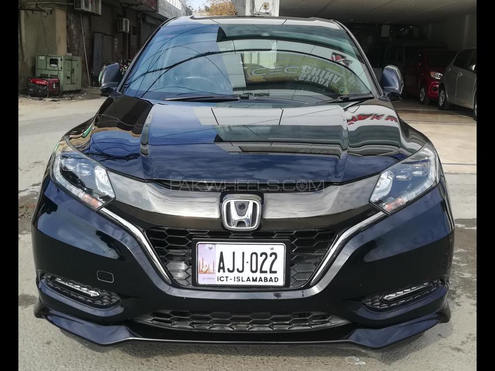 Honda Vezel 2018 for Sale in Lahore Image-1