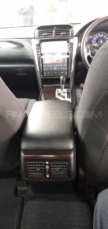 Toyota Camry 2011 for Sale in Rawalpindi Toyota Camry 2011 for Sale in Rawalpindi Image-17