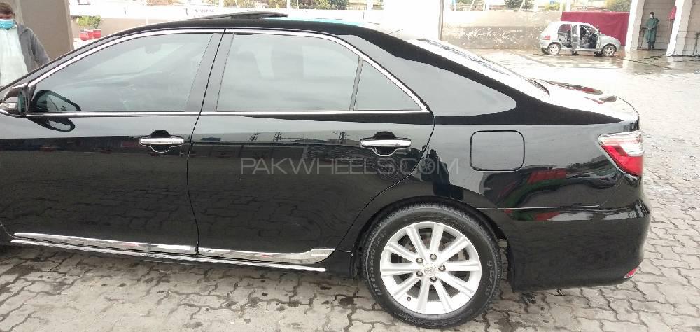 Toyota Camry 2011 for Sale in Rawalpindi Toyota Camry 2011 for Sale in Rawalpindi Image-4