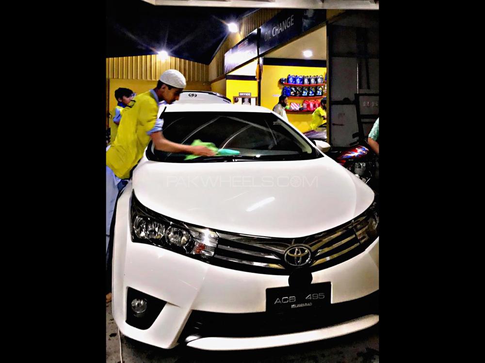 Toyota Corolla 2016 for Sale in Abbottabad Image-1
