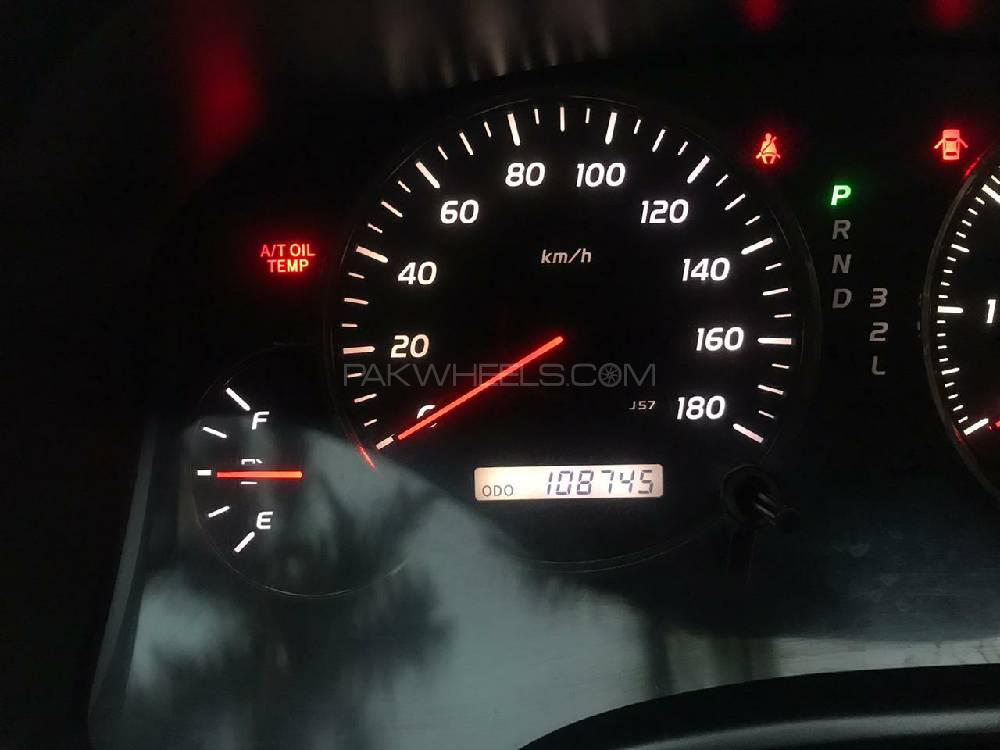 Toyota Prado 2005 for Sale in Karachi Toyota Prado 2005 for Sale in Karachi Image-11