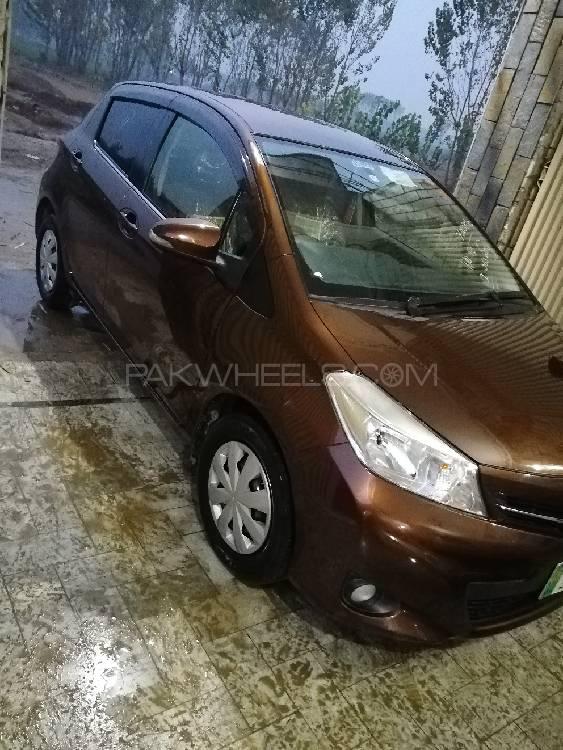 Toyota Vitz 2014 for Sale in Mardan Toyota Vitz 2014 for Sale in Mardan Image-5