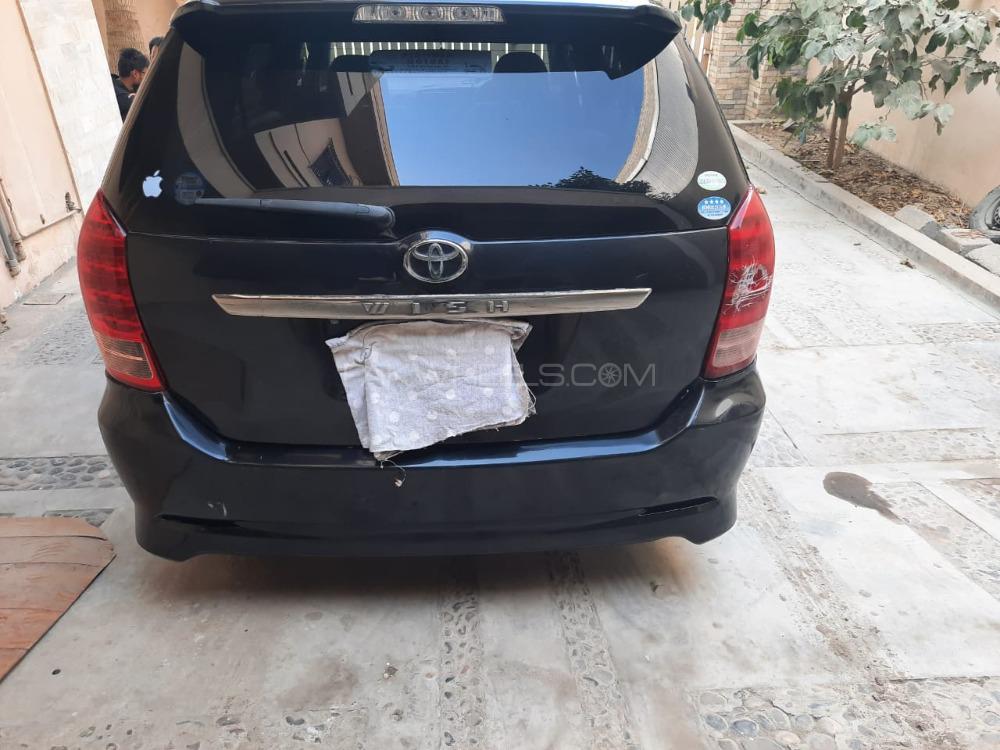 Toyota Wish 2011 for Sale in Karachi Toyota Wish 2011 for Sale in Karachi Image-4