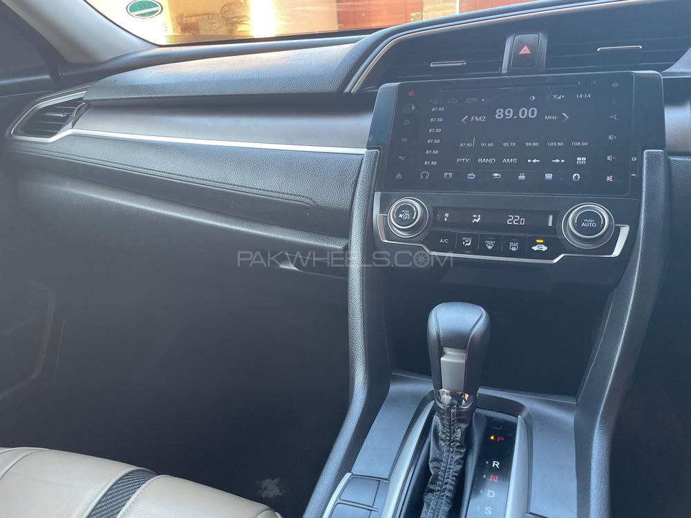 Honda Civic 2017 for Sale in Karachi Honda Civic 2017 for Sale in Karachi Image-9