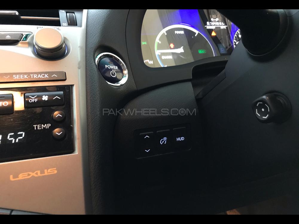 Lexus RX Series 2011 for Sale in Karachi Lexus RX Series 2011 for Sale in Karachi Image-10