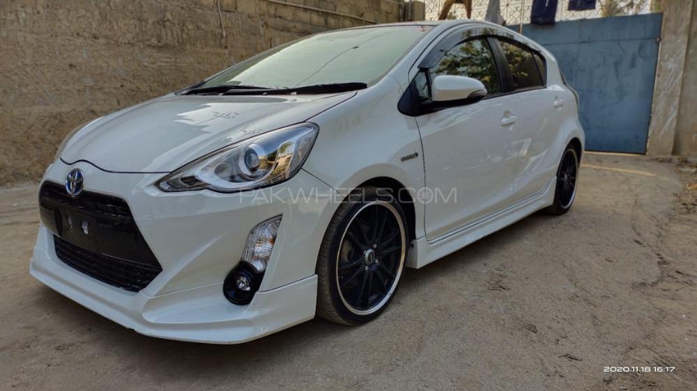 Toyota Aqua 2015 for Sale in Karachi Image-1