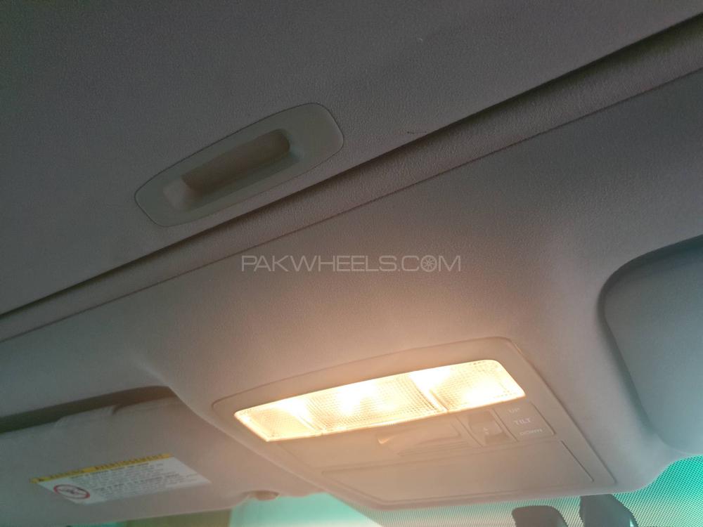 Toyota Camry 2007 for Sale in Lahore Toyota Camry 2007 for Sale in Lahore Image-7