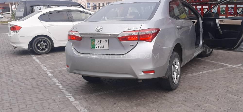 Toyota Corolla 2015 for Sale in Lahore Toyota Corolla 2015 for Sale in Lahore Image-6