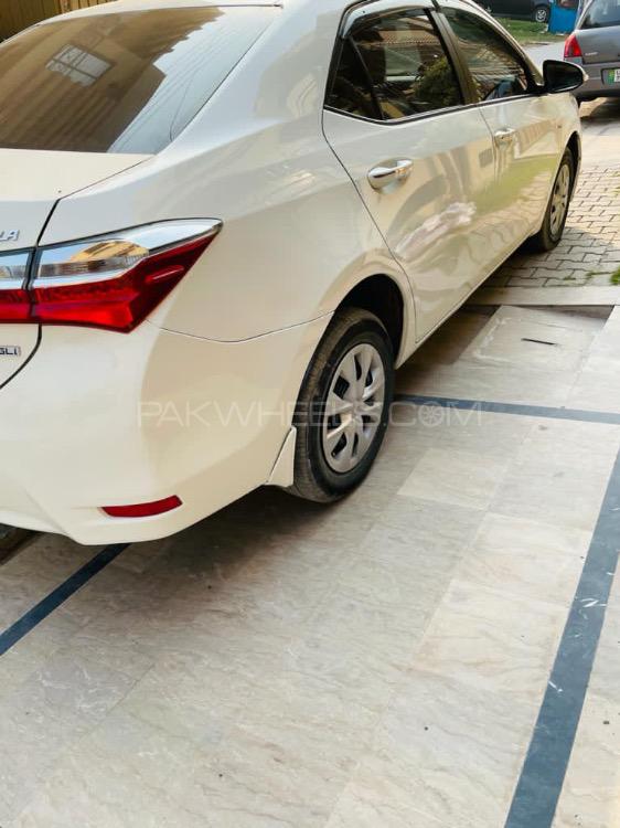 Toyota Corolla 2019 for Sale in Lahore Toyota Corolla 2019 for Sale in Lahore Image-4
