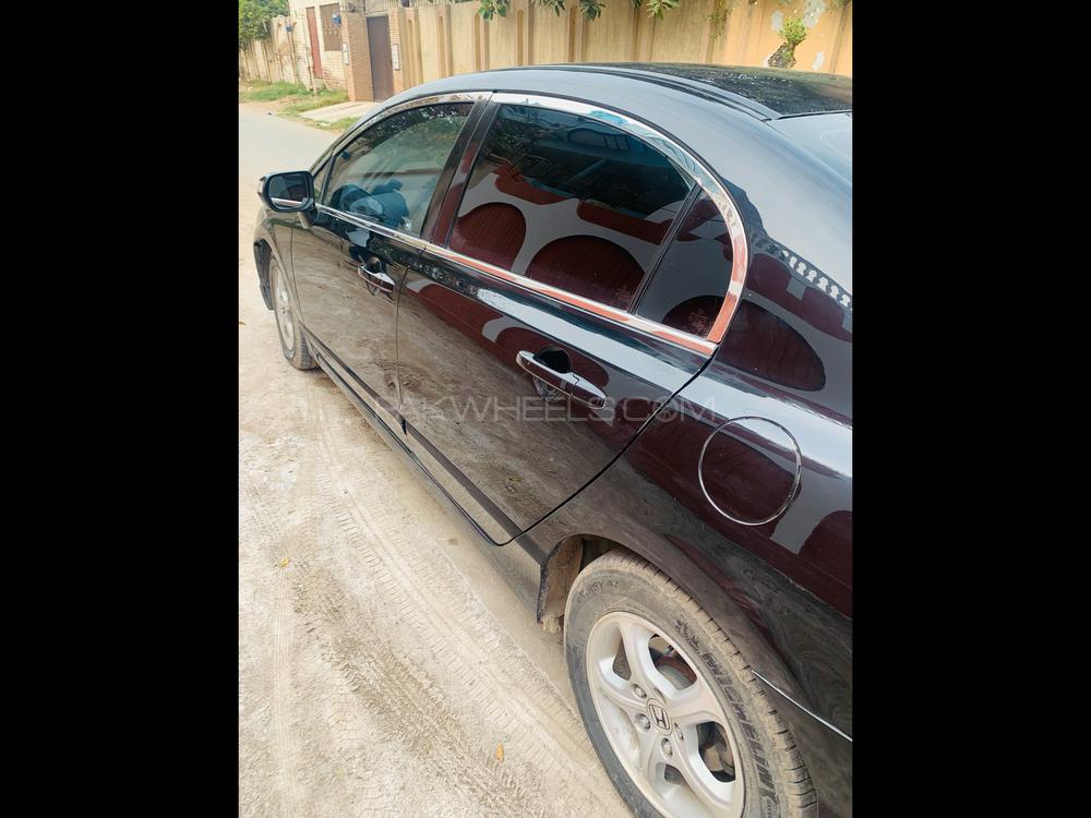 Honda Civic 2010 for Sale in Multan Honda Civic 2010 for Sale in Multan Image-3