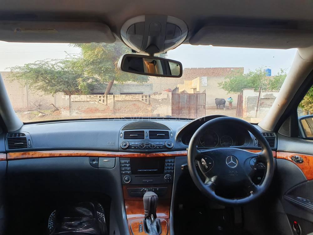 مرسڈیز بینز ای کلاس 2005 for Sale in لاہور مرسڈیز بینز ای کلاس 2005 for Sale in لاہور Image-7
