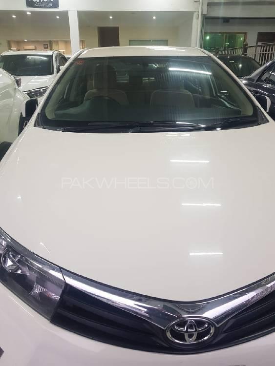 Toyota Corolla 2016 for Sale in Peshawar Image-1