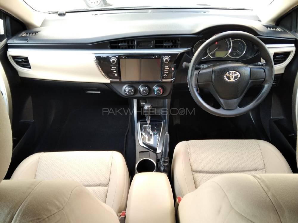 Toyota Corolla 2015 for Sale in Karachi Toyota Corolla 2015 for Sale in Karachi Image-8