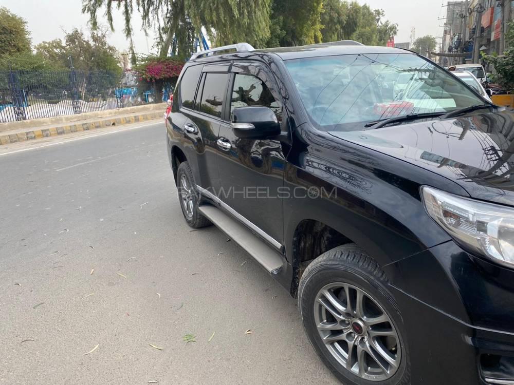 Toyota Prado 2013 for Sale in Bahawalpur Toyota Prado 2013 for Sale in Bahawalpur Image-4