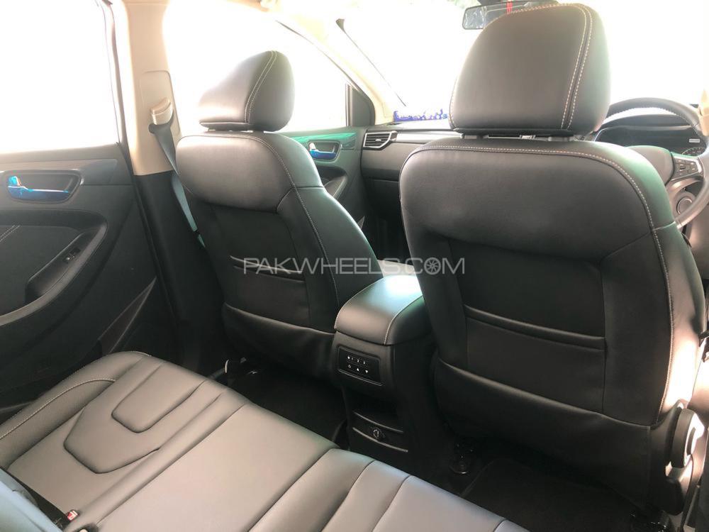 DFSK Glory 580 2020 for Sale in Lahore DFSK Glory 580 2020 for Sale in Lahore Image-5